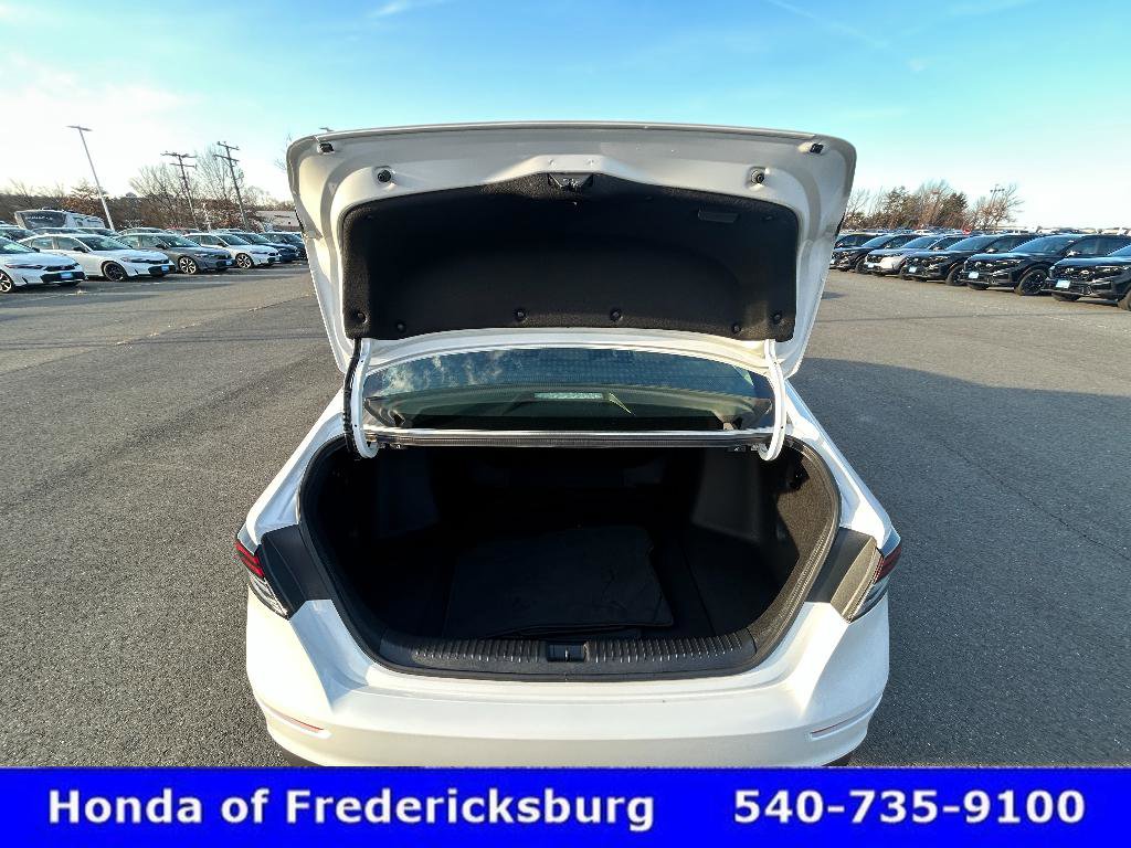 Certified 2025 Honda Accord SE image 12