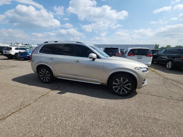 Used 2017 Volvo XC90 T6 Momentum w/ Vision Package AWD/4WD image 10