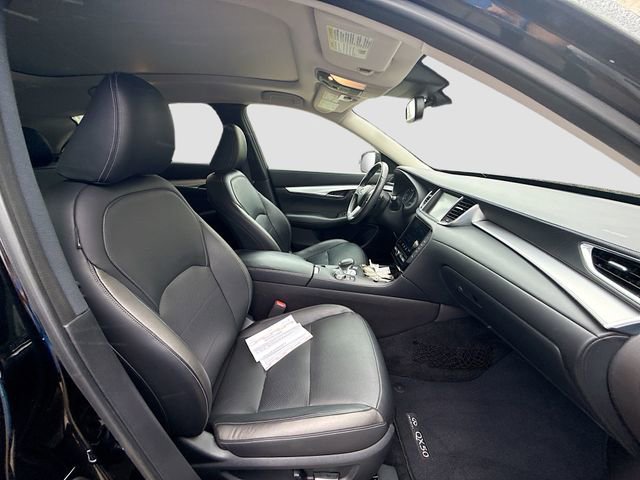 Used 2019 INFINITI QX50 Essential w/ Premium Heat Package image 29