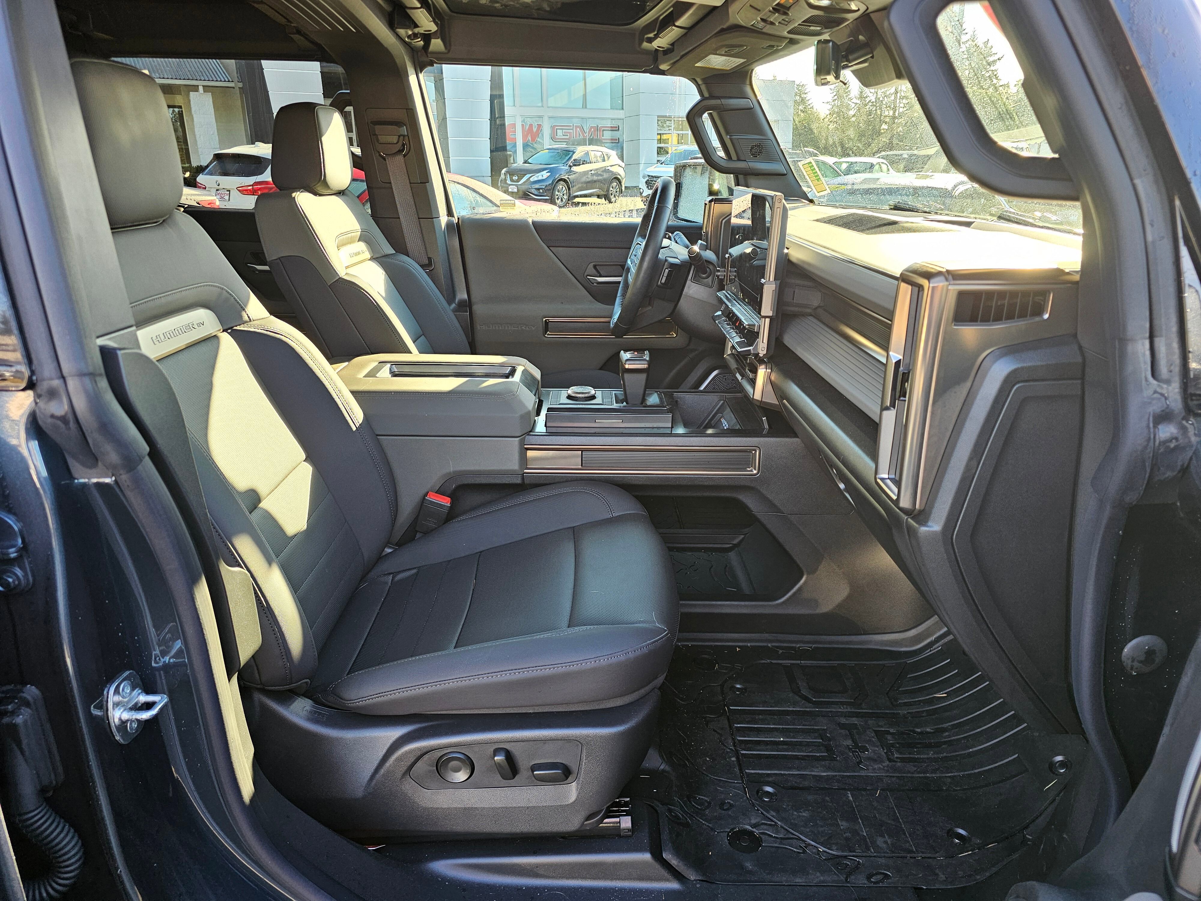 New 2025 GMC Hummer EV 2X image 11