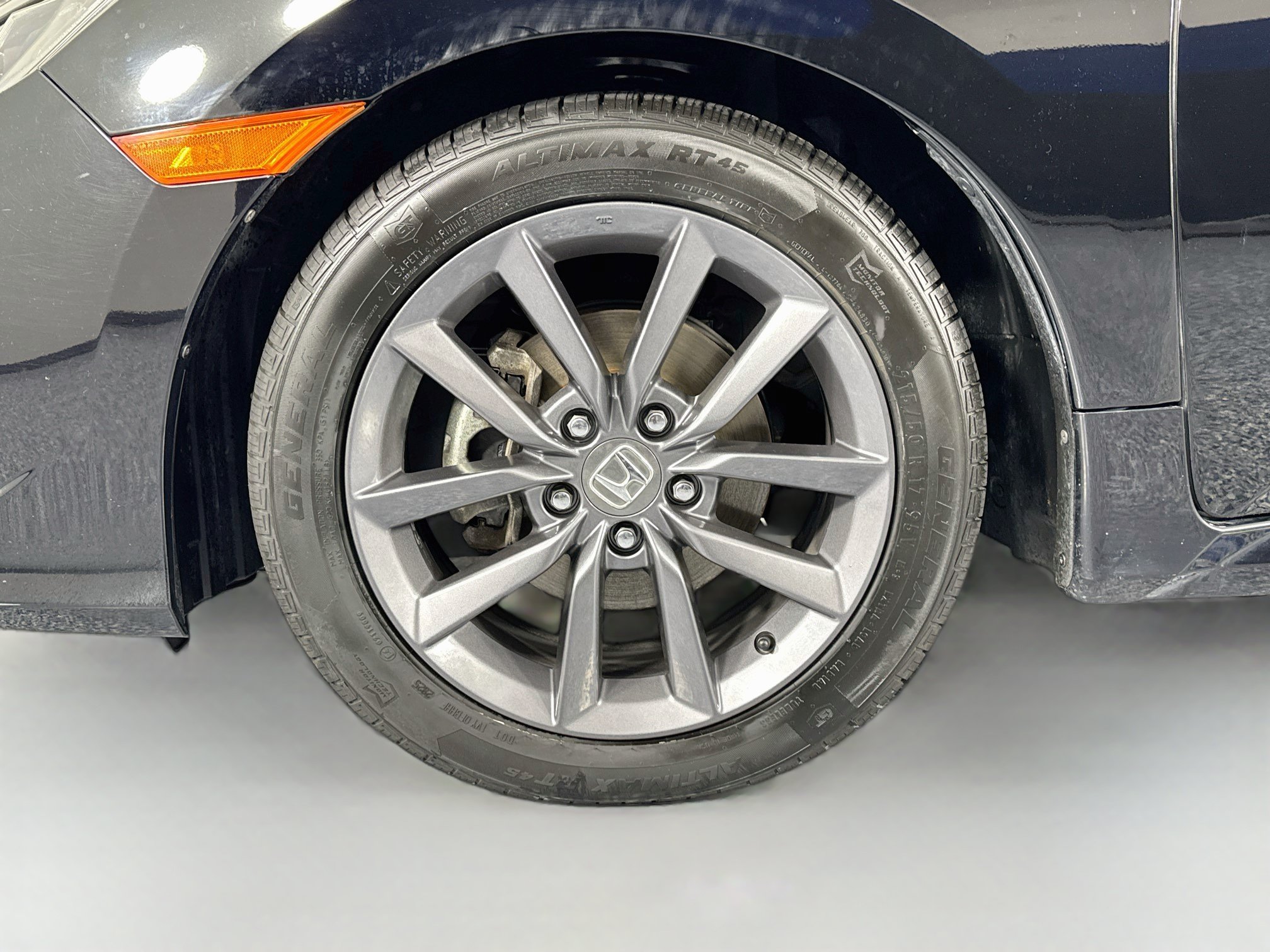 Certified 2021 Honda Civic EX image 30