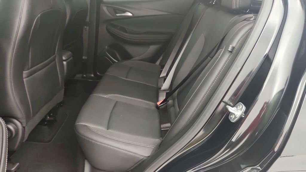 Certified 2025 Buick Encore GX Preferred FWD image 24