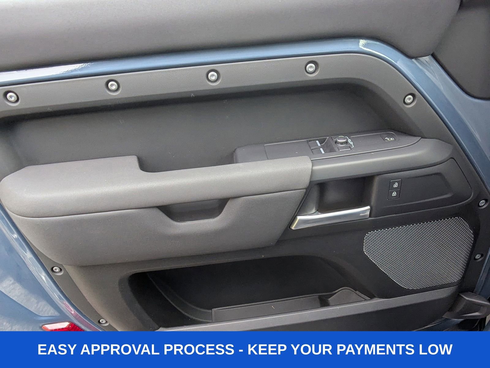 Used 2022 Land Rover Defender 90 image 29