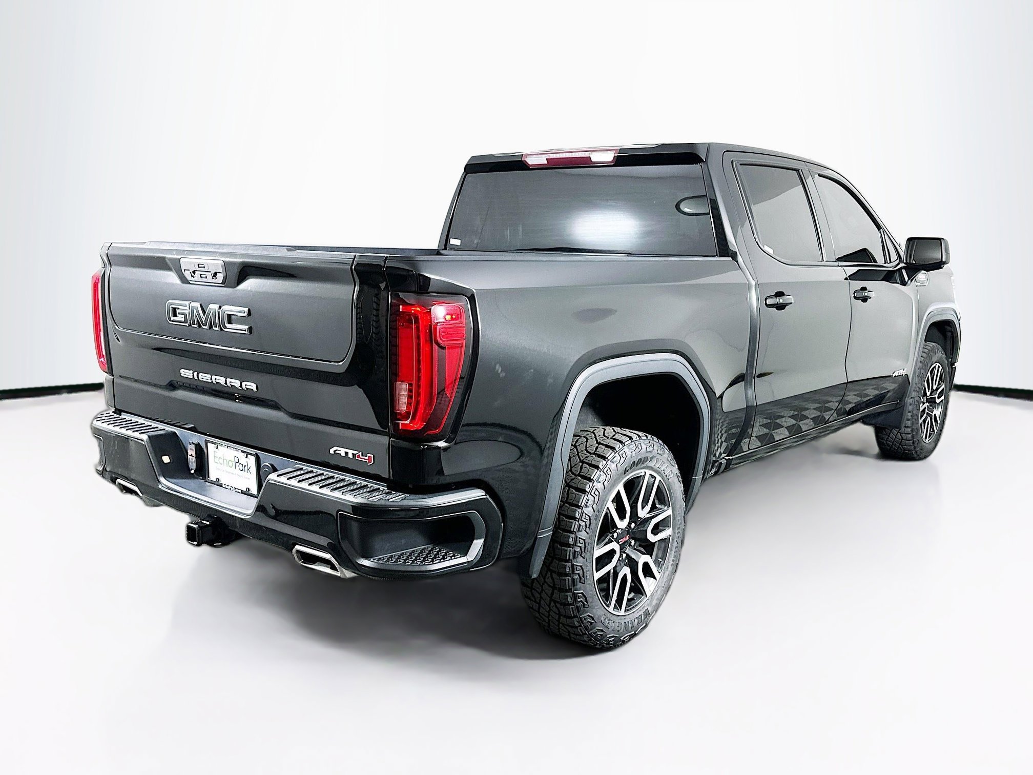 Used 2021 GMC Sierra 1500 AT4 image 9