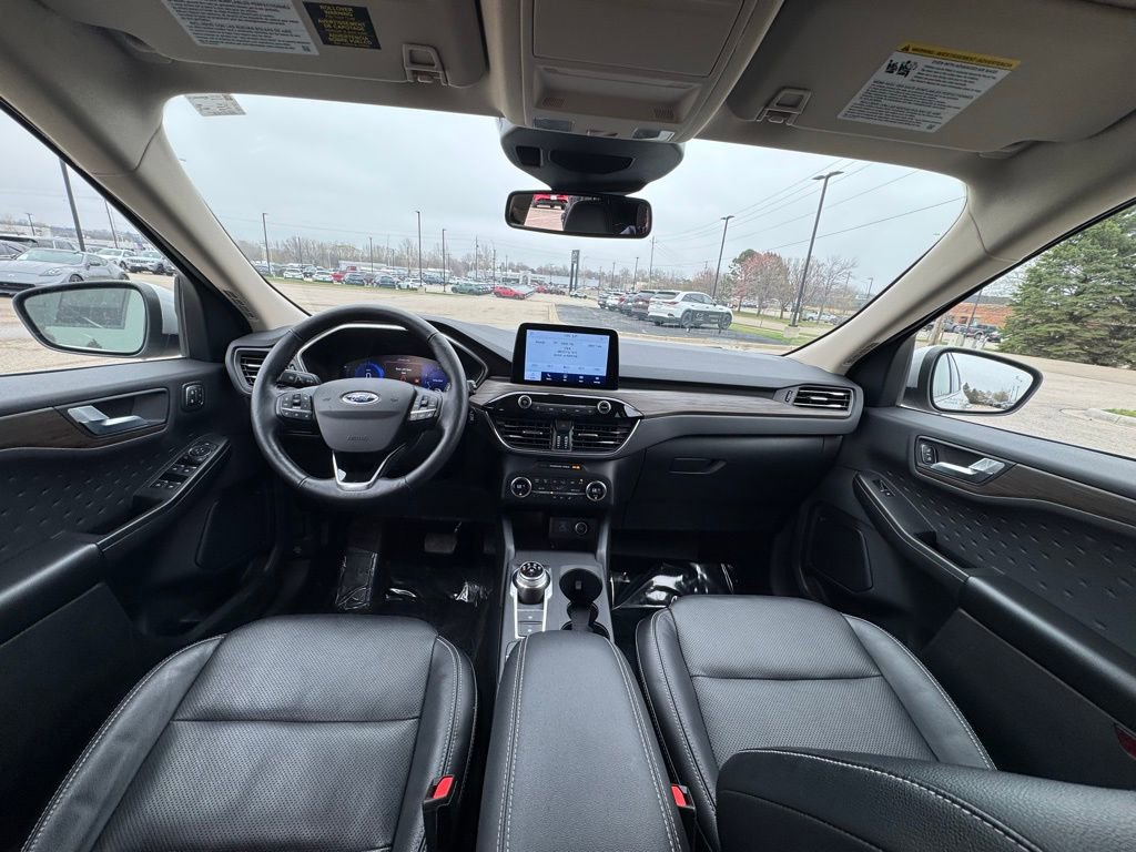 Used 2020 Ford Escape Titanium AWD/4WD image 11
