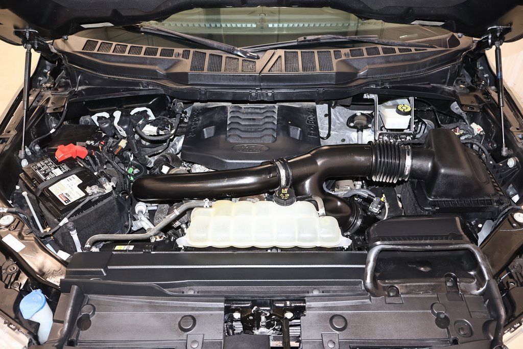 Certified 2021 Ford F150 XLT w/ Equipment Group 302A High image 38