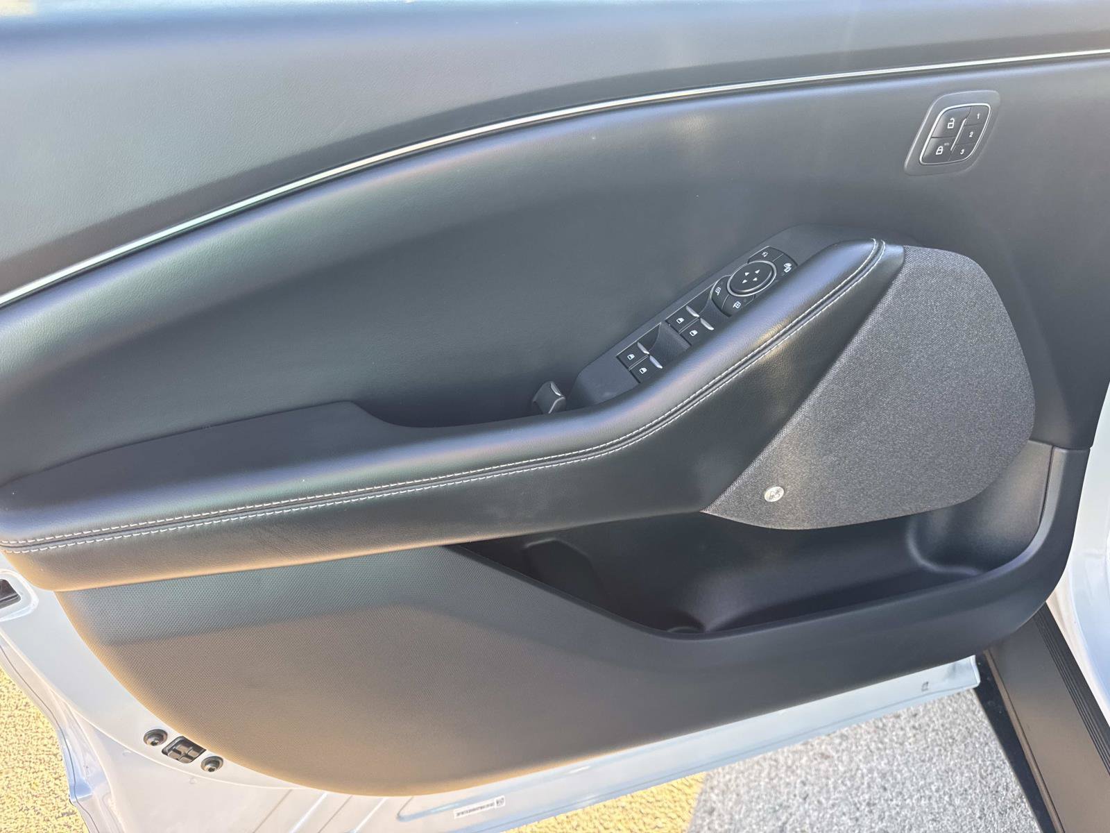 Used 2023 Ford Mustang Mach-E Premium RWD image 15