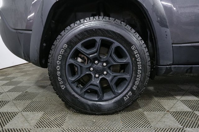 Used 2022 Jeep Cherokee Latitude w/ Sun & Sound Group image 15