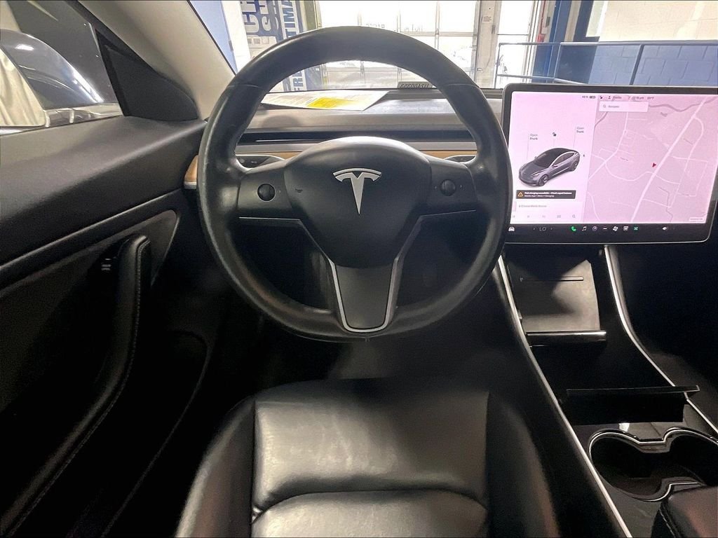 Used 2018 Tesla Model 3 Long Range AWD/4WD image 17