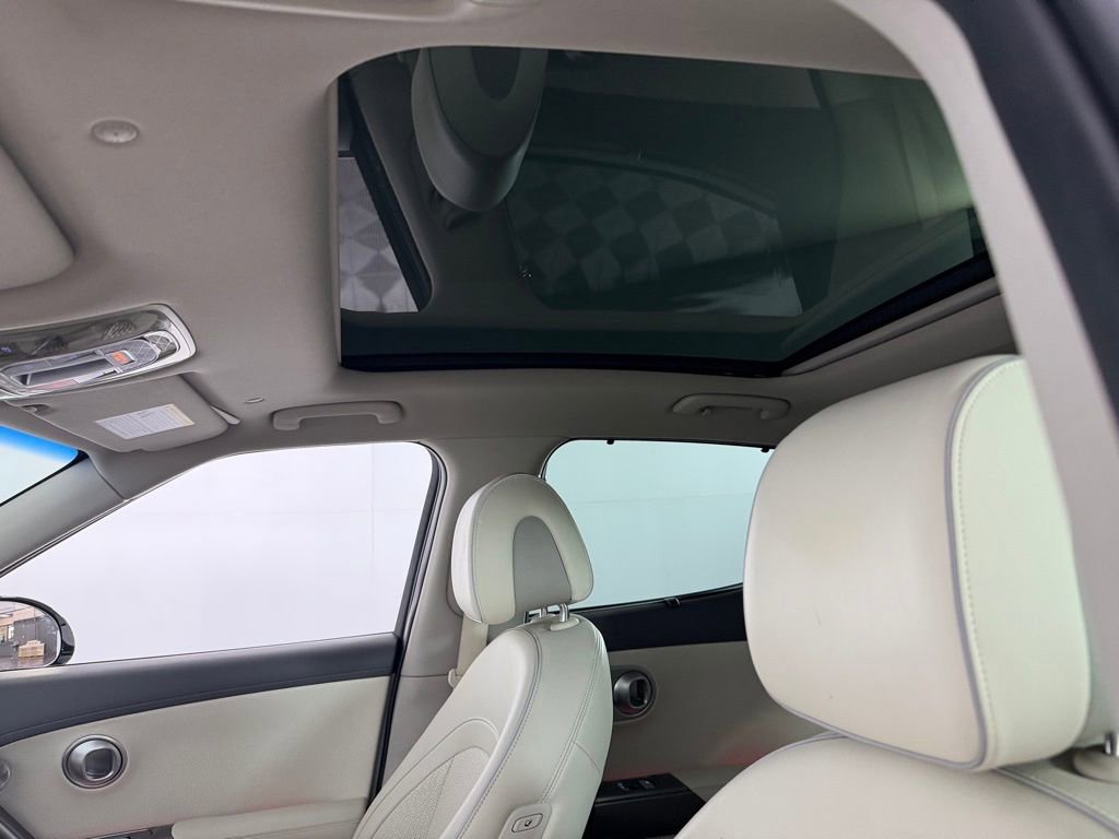 Used 2023 Genesis GV60 Advanced image 26