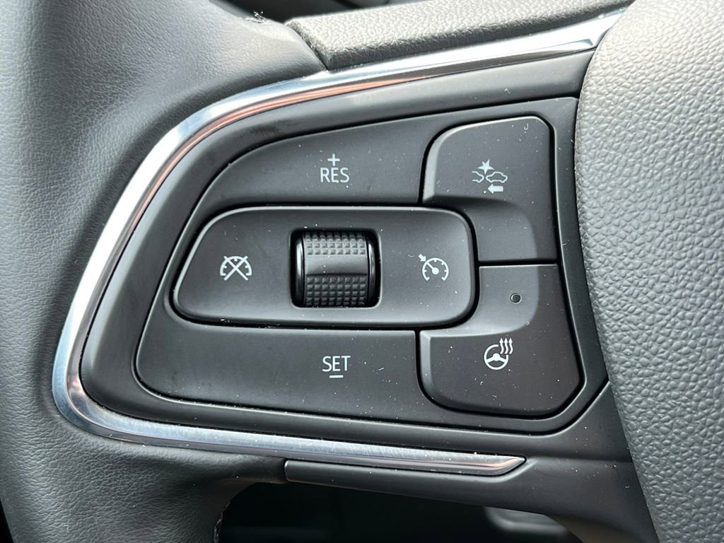Certified 2025 Buick Encore GX Sport Touring w/ Experience Buick Package image 20