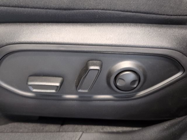 New 2026 Jeep Cherokee Laredo AWD/4WD image 13