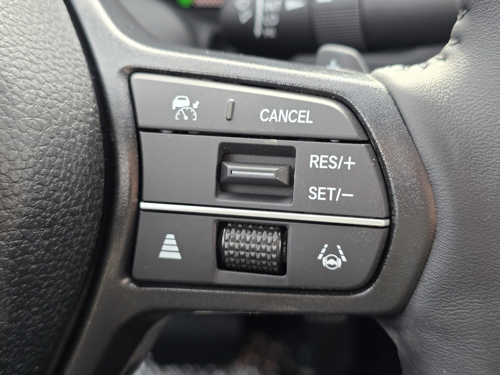 New 2026 Honda Accord EX-L image 32