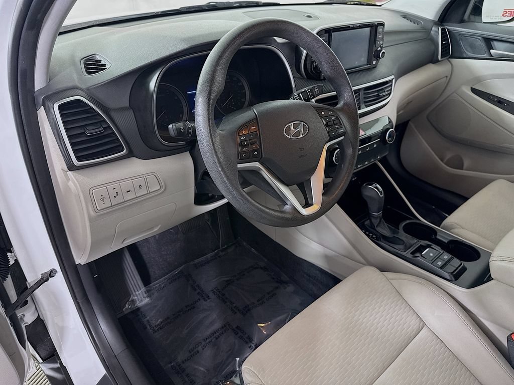 Used 2019 Hyundai Tucson Value FWD image 16