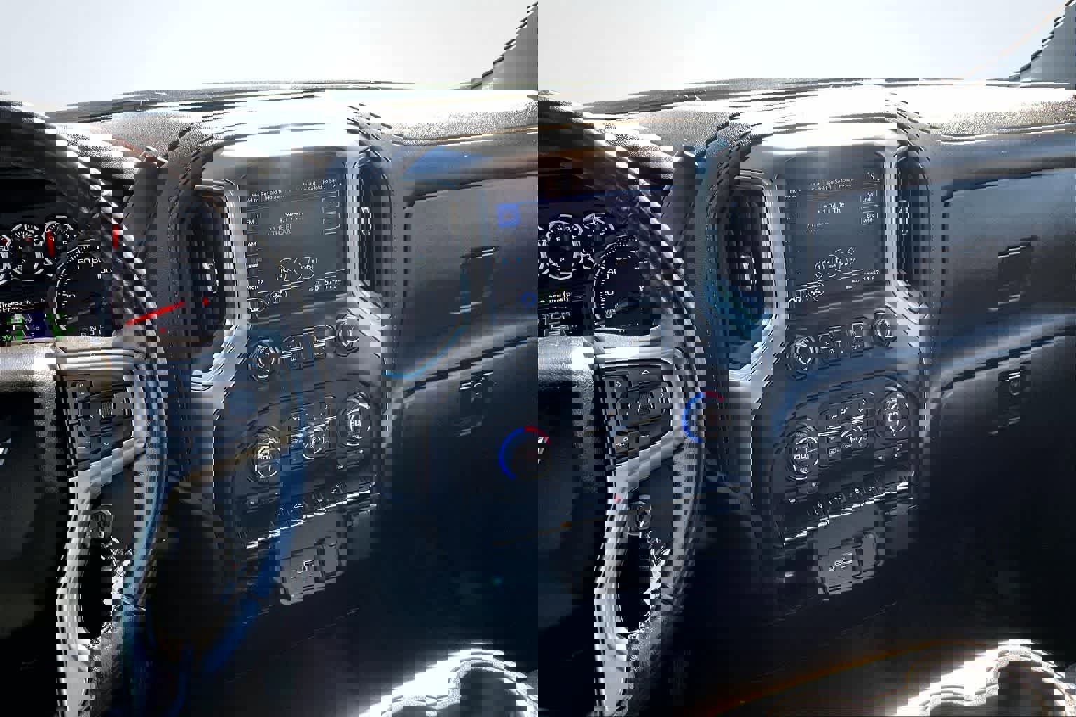 Used 2021 Chevrolet Silverado 1500 LT w/ Fleet Comfort Package image 16