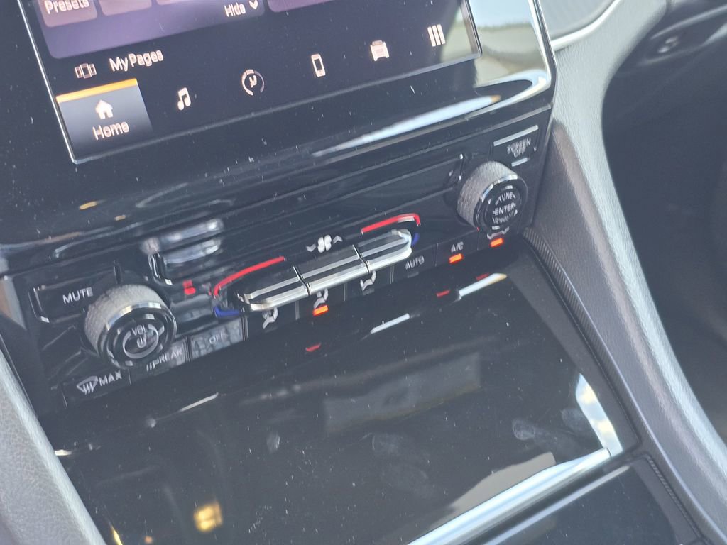 Used 2025 Jeep Grand Cherokee L Laredo w/ MOPAR Finishing Package image 30