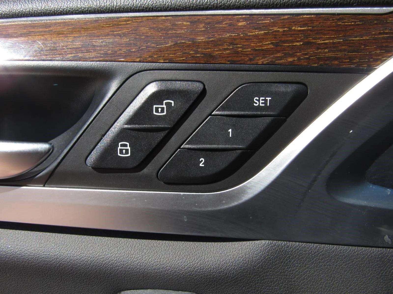 Used 2021 BMW X3 sDrive30i w/ Convenience Package RWD image 24