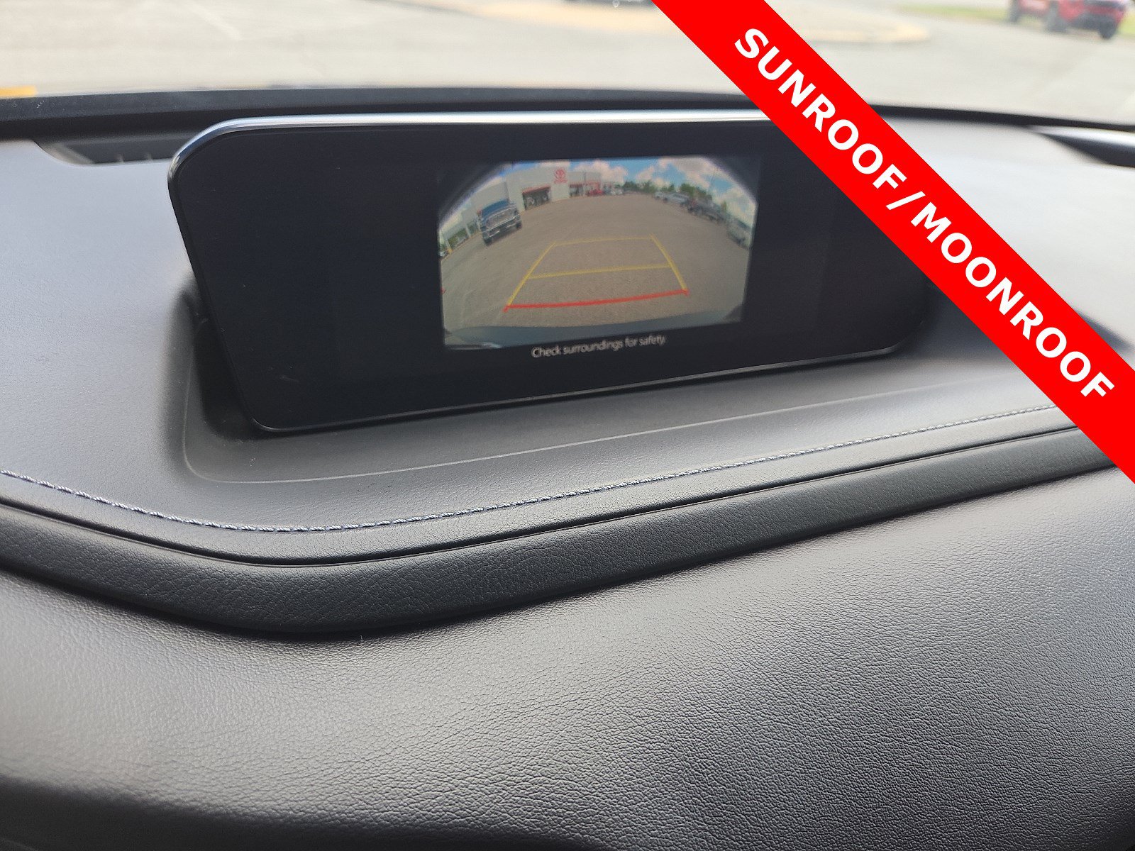 Used 2025 MAZDA CX-30 AWD 2.5 S w/ Preferred Package image 17