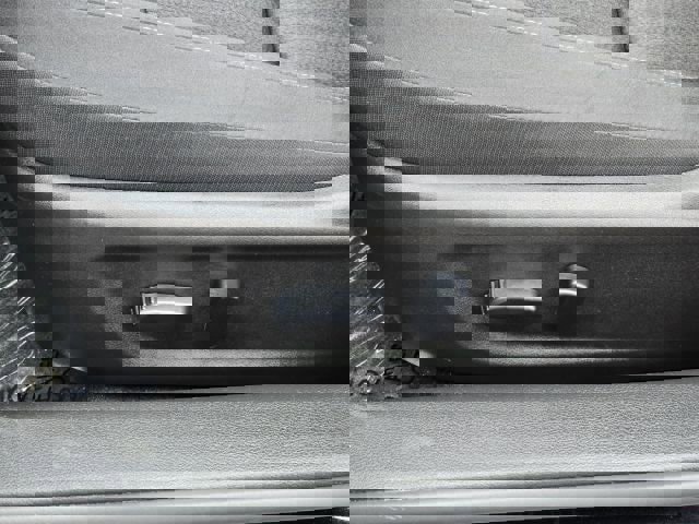 Used 2025 Nissan Altima 2.5 SV image 11