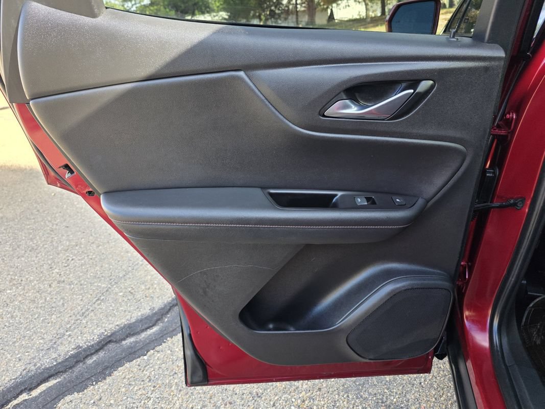 Used 2019 Chevrolet Blazer RS AWD/4WD image 16