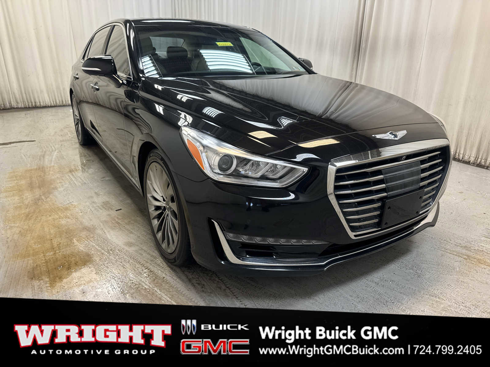 Used 2018 Genesis G90 5.0 Ultimate AWD/4WD image 1