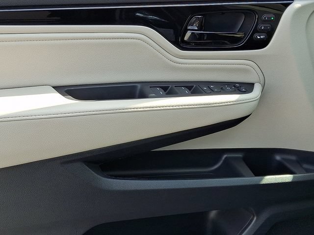 Used 2025 Honda Odyssey Elite image 15