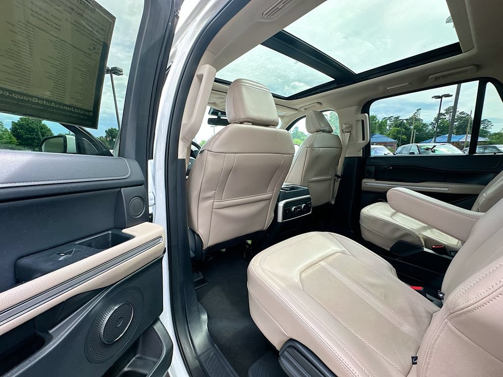 Used 2024 Ford Expedition Max Limited AWD/4WD image 17