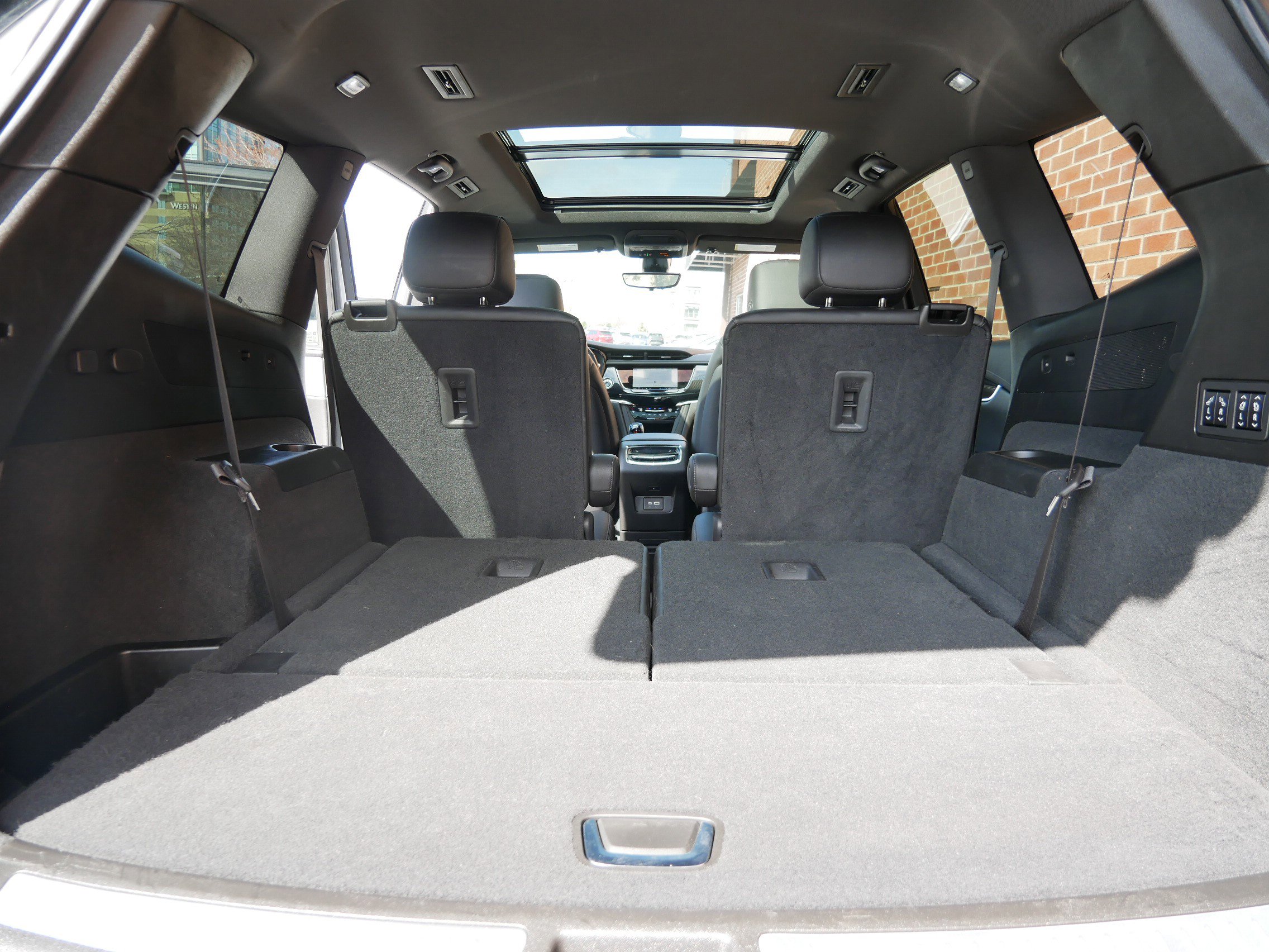 Certified 2023 Cadillac XT6 Sport w/ Technology Package image 8