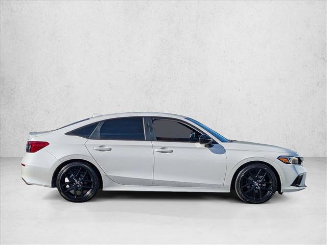 Used 2023 Honda Civic Sport image 4