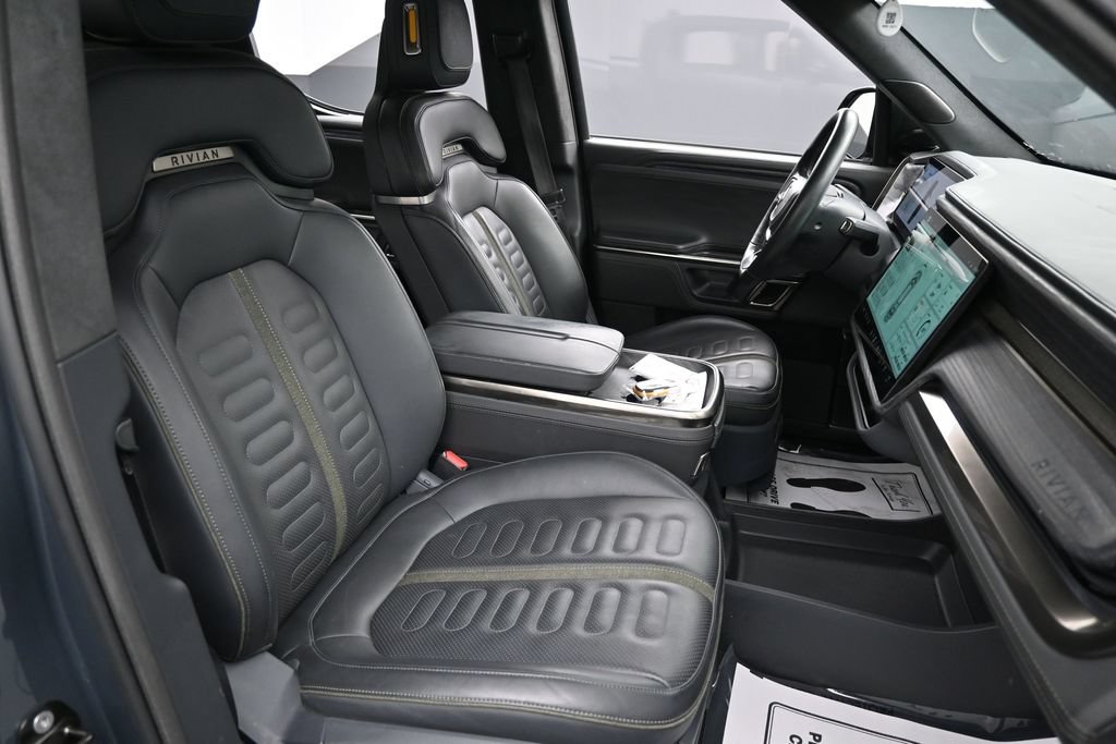 Used 2022 Rivian R1T Adventure AWD/4WD image 34