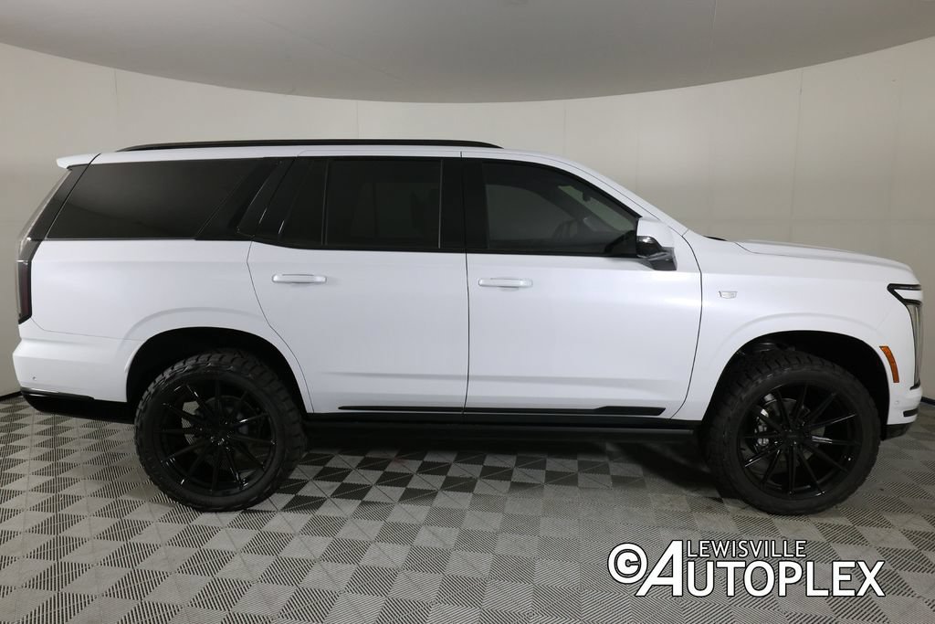 Used 2026 Cadillac Escalade Platinum Sport AWD/4WD image 4