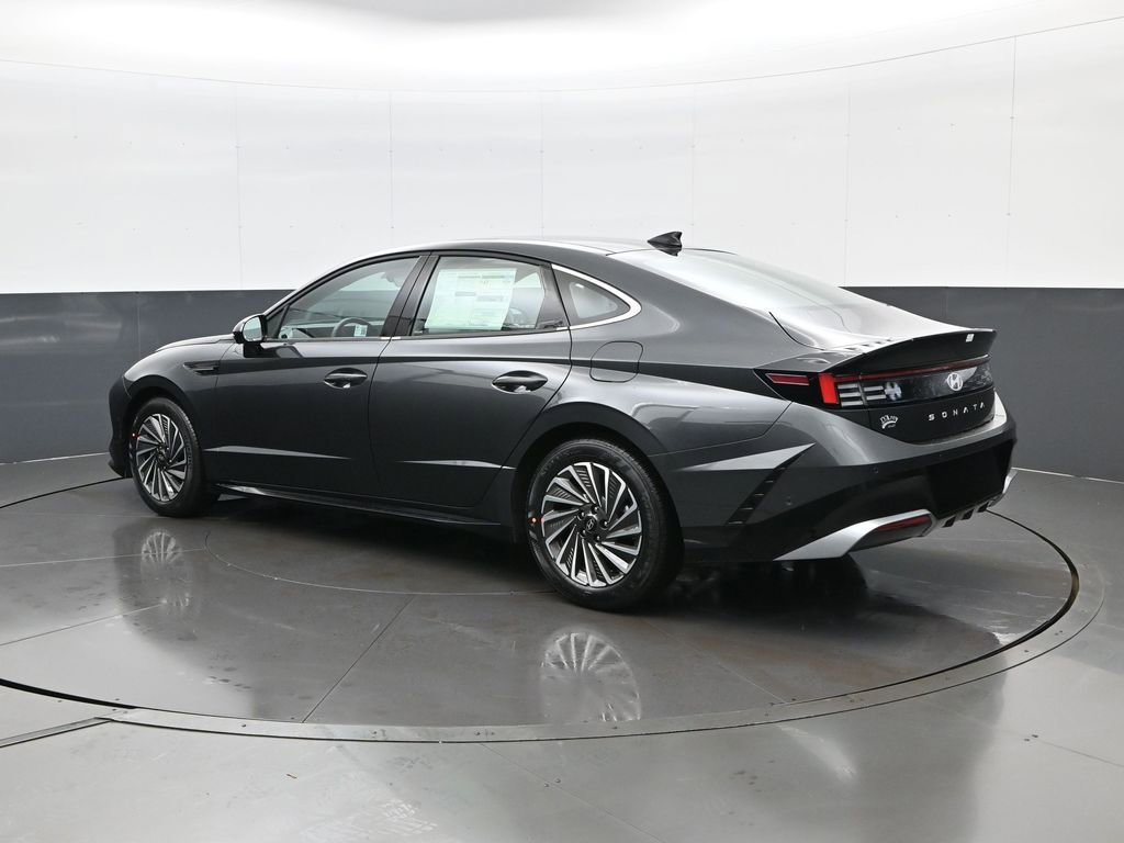 New 2026 Hyundai Sonata Limited FWD image 7