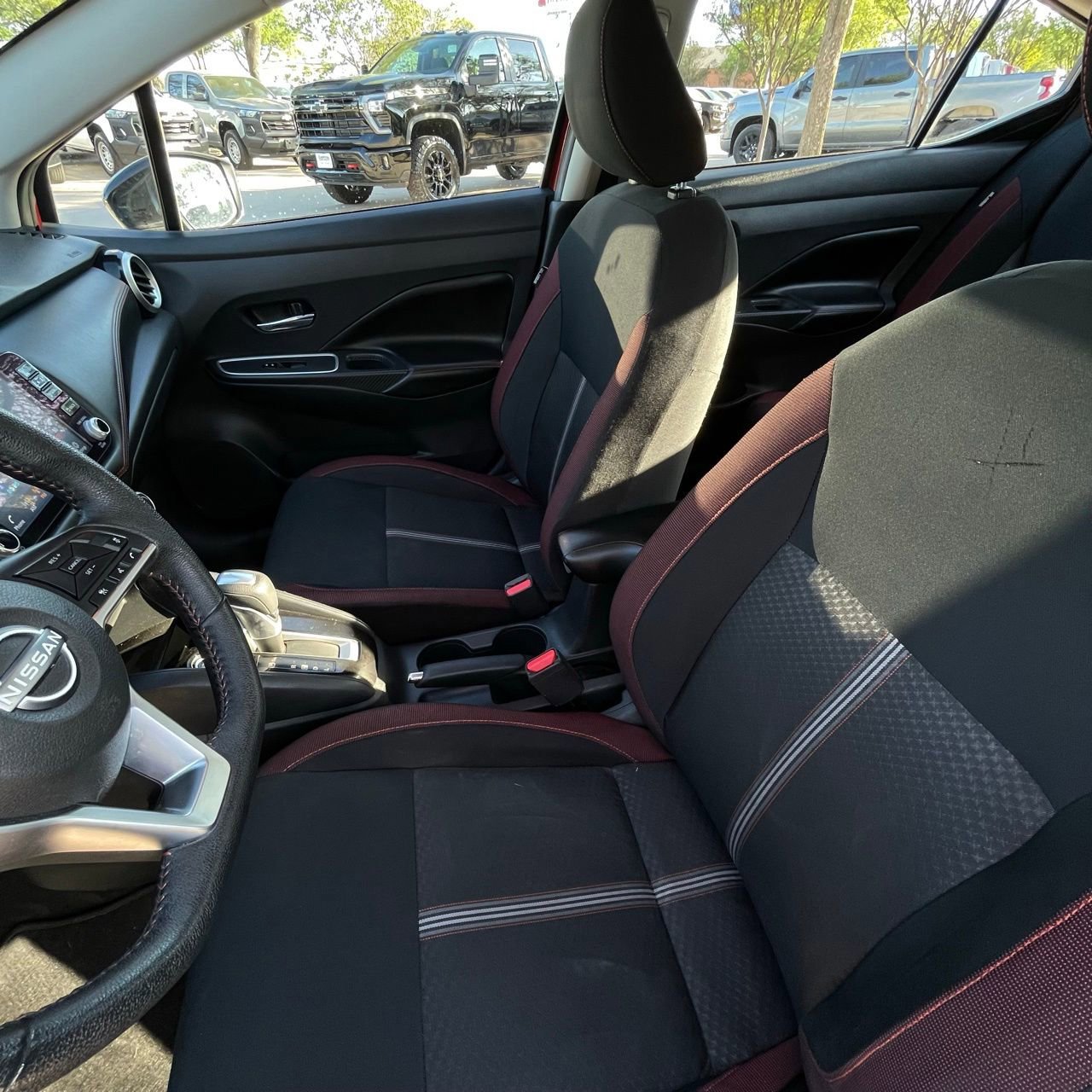 Used 2024 Nissan Versa SR w/ Trunk Package image 22