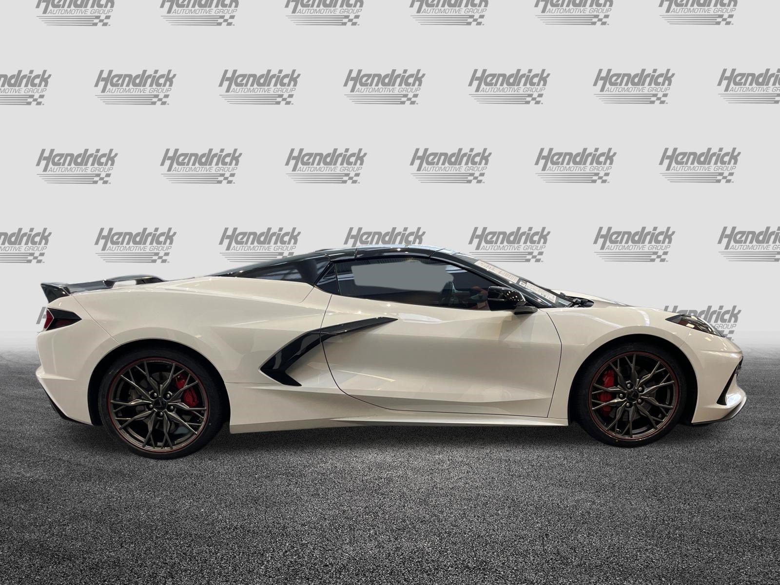 Used 2023 Chevrolet Corvette Stingray Premium Conv w/ Z51 Performance Package RWD image 11