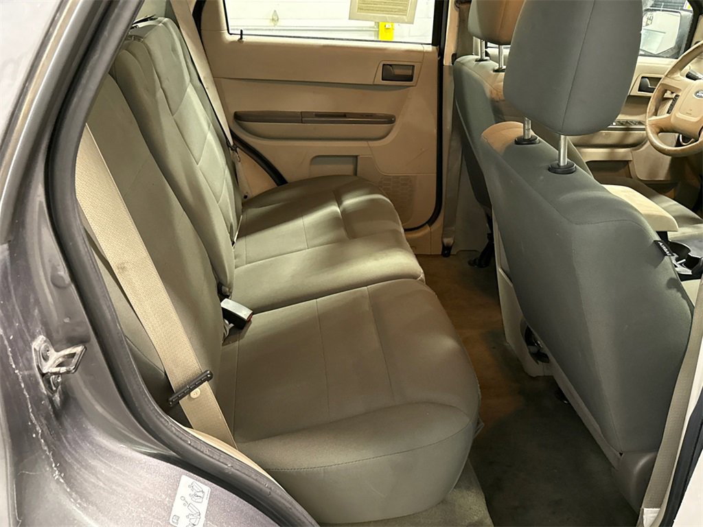 Used 2012 Ford Escape XLS image 10