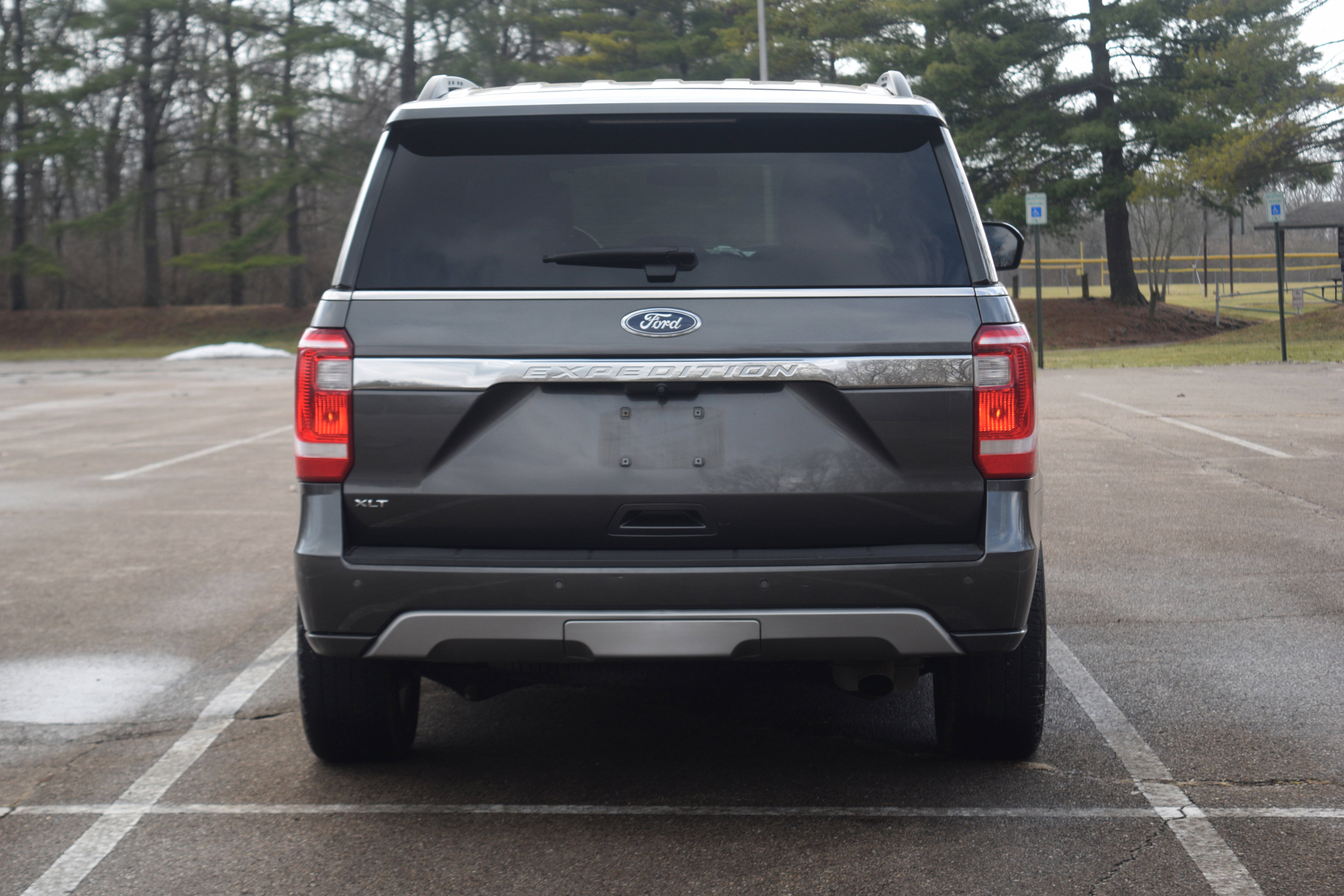 Used 2020 Ford Expedition XLT image 26