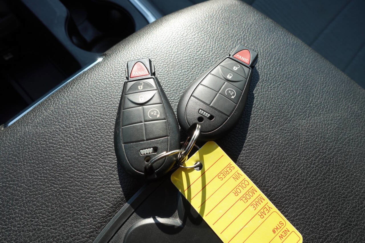 Used 2023 RAM 1500 Express w/ Wheel & Sound Group image 49