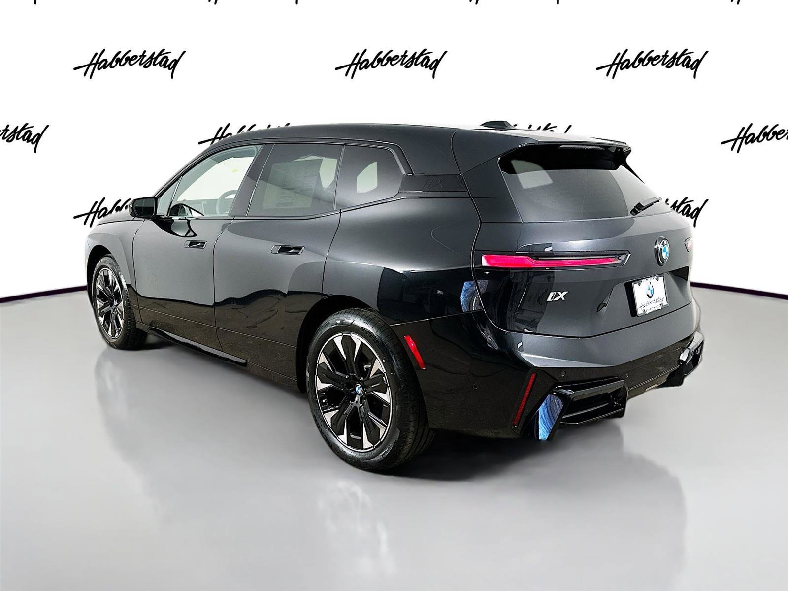 New 2026 BMW iX xDrive45 w/ M Sport Package image 7