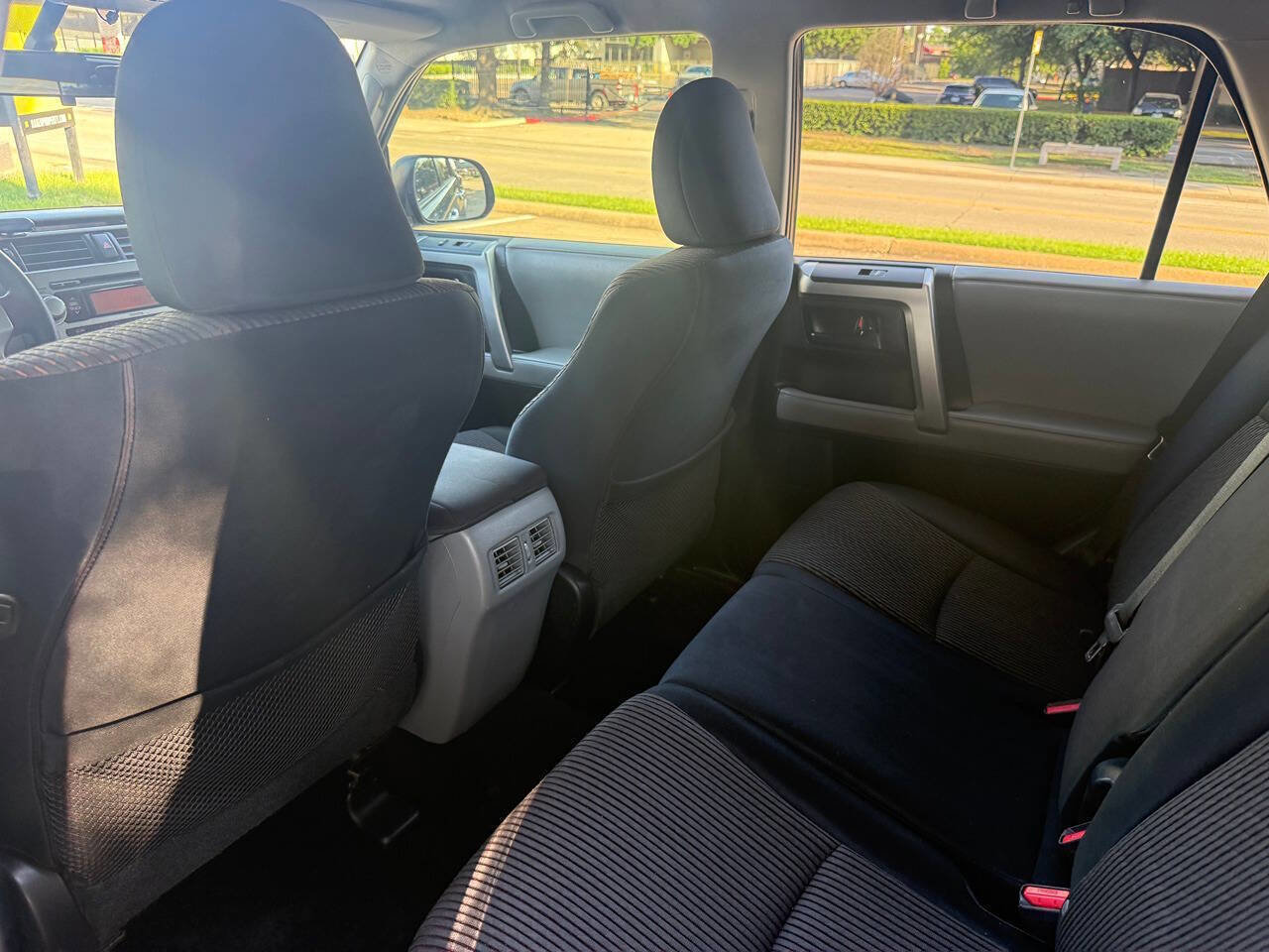 Used 2011 Toyota 4Runner SR5 RWD image 17