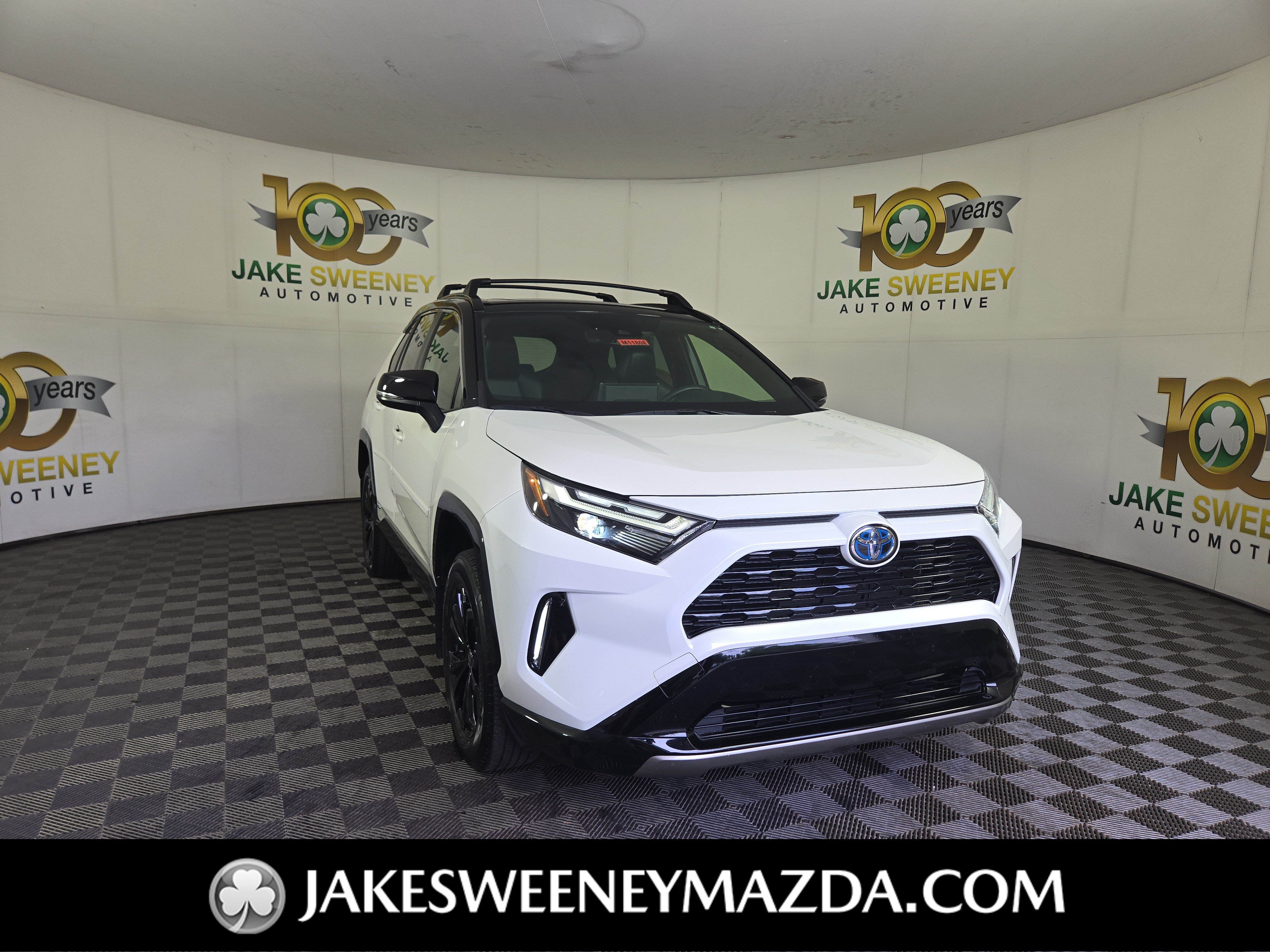 Used 2022 Toyota RAV4 XSE w/ XSE Grade Weather Package AWD/4WD image 1