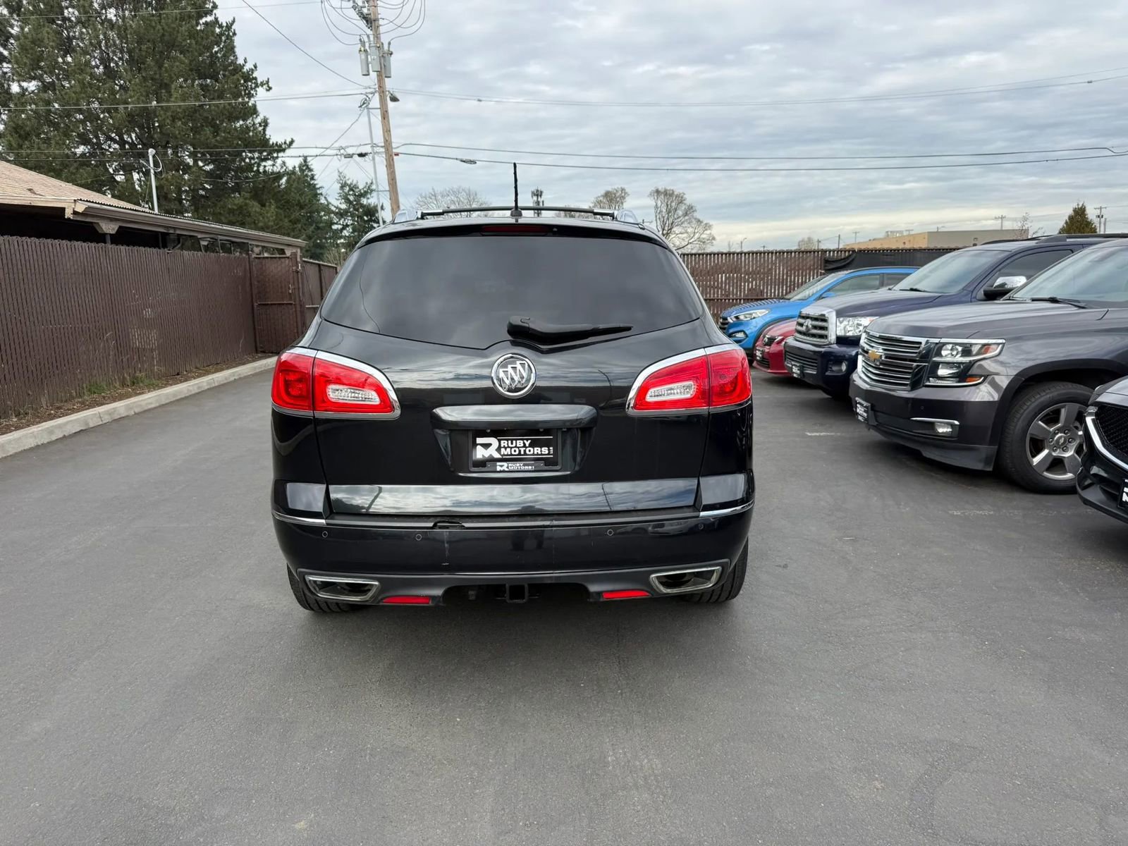 Used 2015 Buick Enclave Premium w/ Experience Buick Package FWD image 5