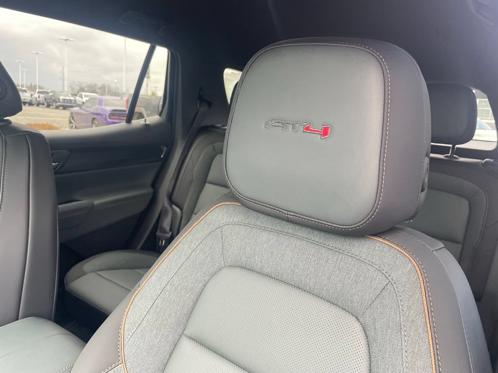 New 2026 GMC Terrain AT4 AWD/4WD image 21