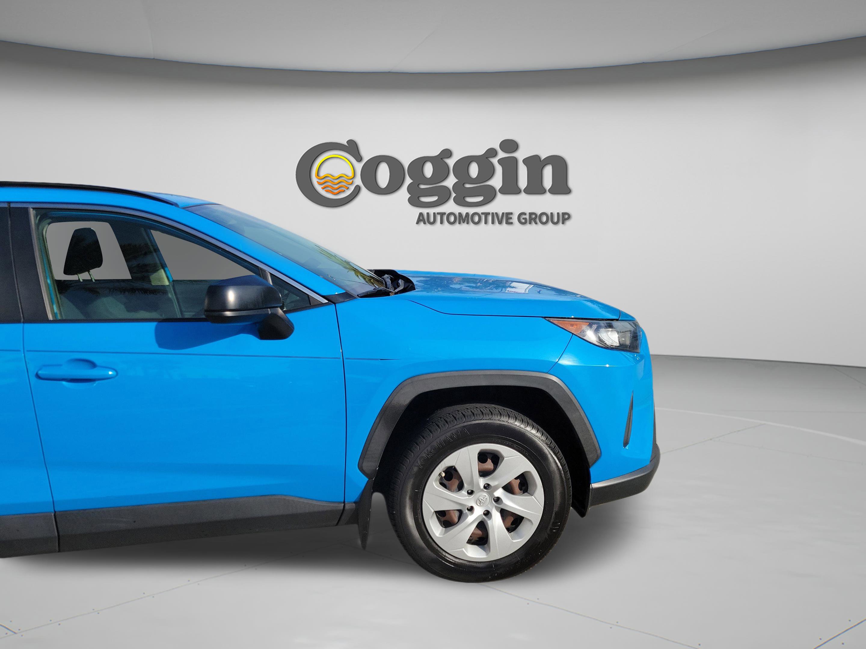 Used 2019 Toyota RAV4 LE w/ All Weather Liner Package AWD/4WD image 31