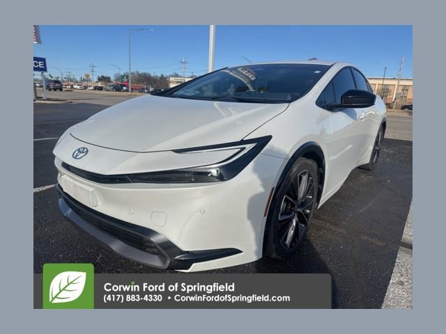 Used 2024 Toyota Prius XLE image 1