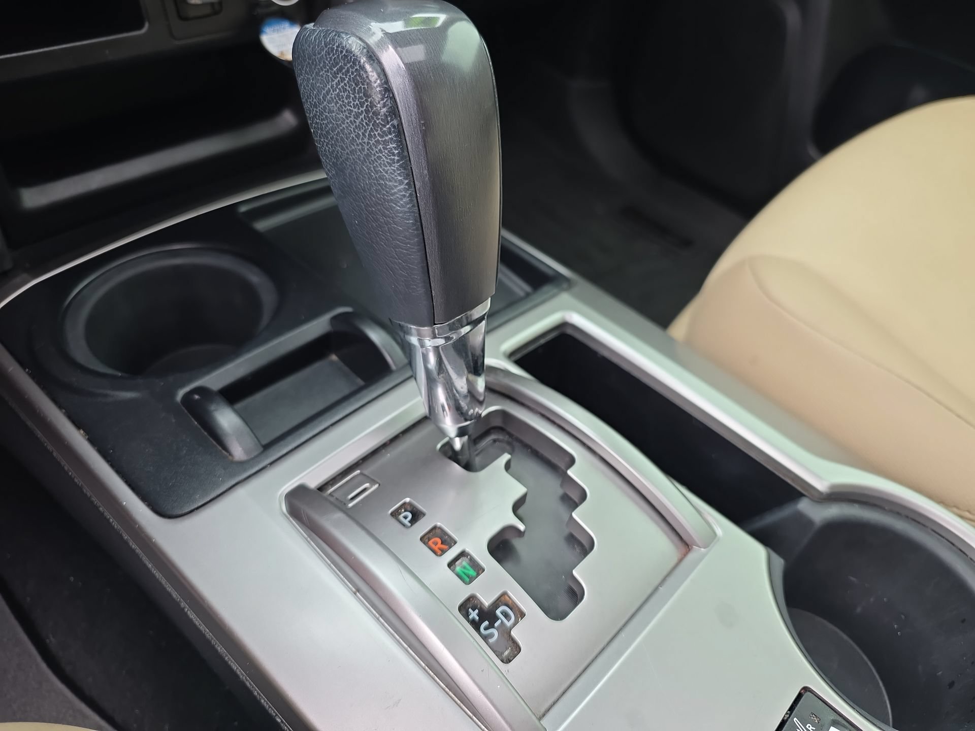 Used 2017 Toyota 4Runner SR5 Premium RWD image 29