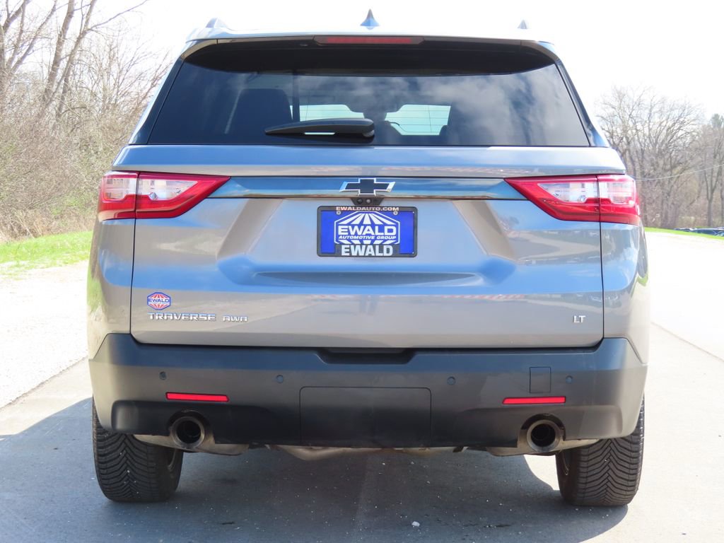 Used 2019 Chevrolet Traverse LT w/ LT Premium Package AWD/4WD image 16