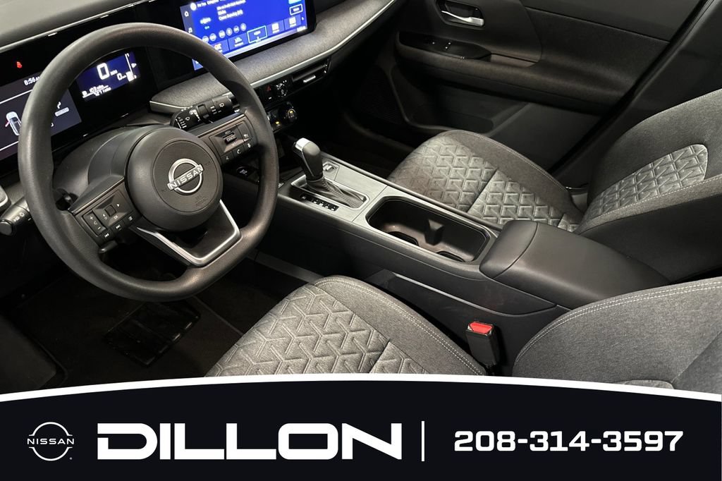 Used 2026 Nissan Kicks SV w/ SV Premium Package AWD/4WD image 10