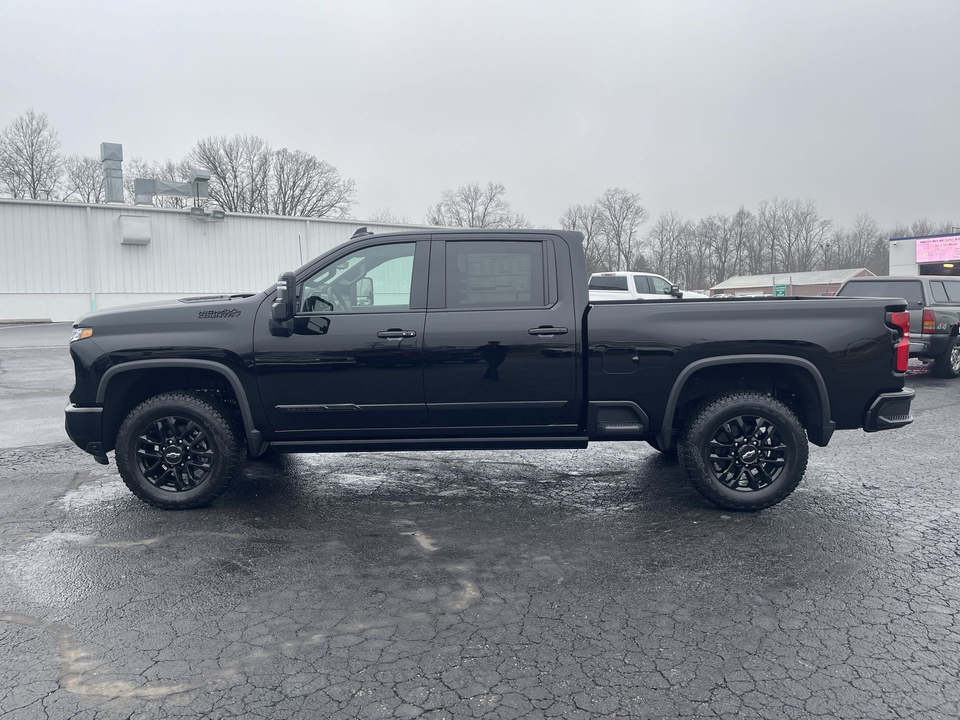 New 2026 Chevrolet Silverado 2500 High Country w/ High Country Premium Package AWD/4WD image 41