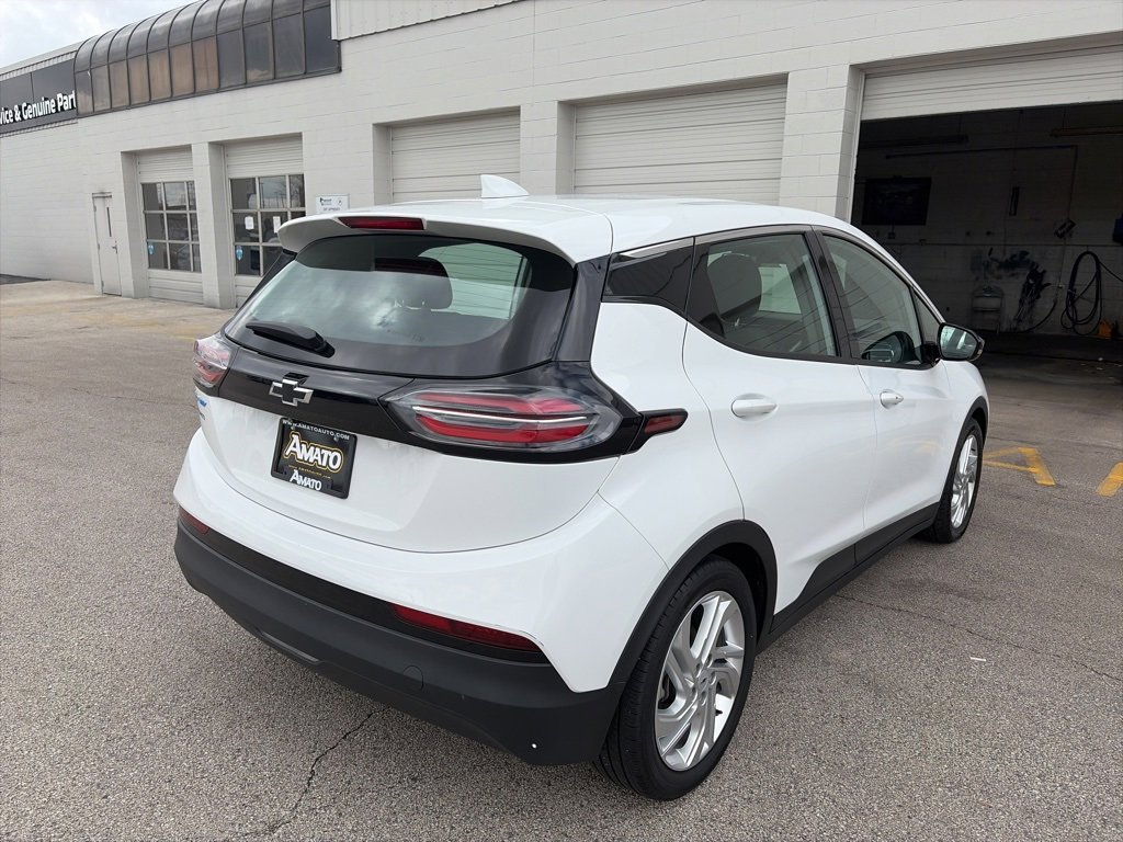 Used 2022 Chevrolet Bolt LT image 6