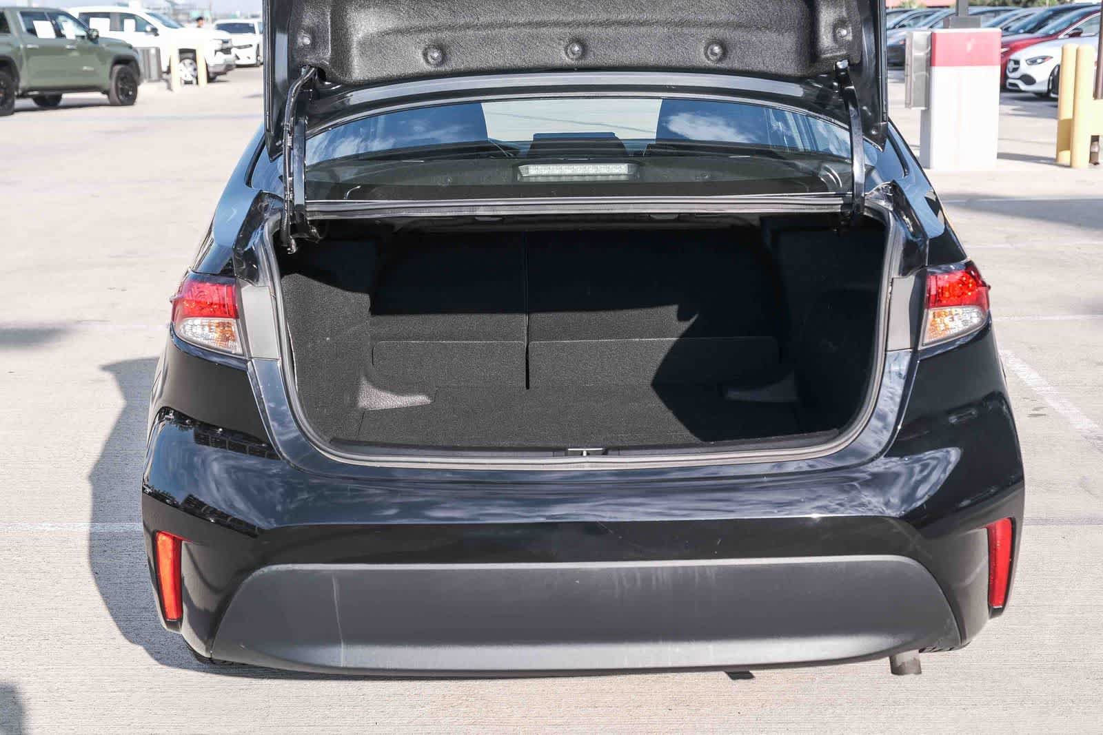 Certified 2024 Toyota Corolla LE FWD image 26